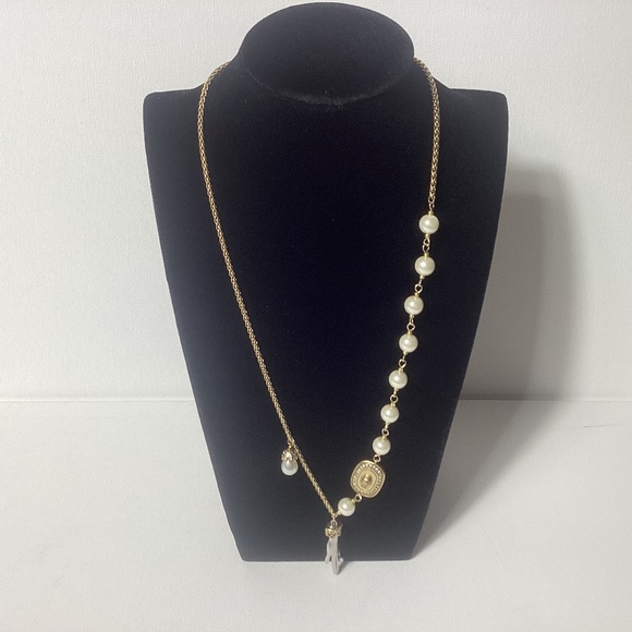 Alexander McQueen Gold and Pearl Vintage Necklace - Picture 1 of 5